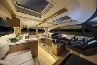 Thumbnail von Riviera 395 Suv