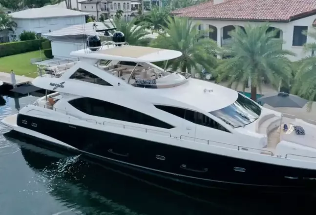 Sunseeker 86 Yacht Full Circle