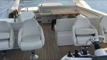 Thumbnail von Sunseeker 86 Yacht