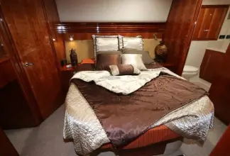 Thumbnail von Riviera 	Flybridge chiusa 62