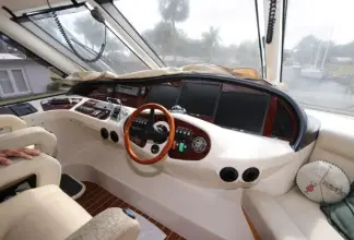 Thumbnail von Riviera 	Flybridge chiusa 62