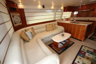 Thumbnail von Riviera 	Flybridge chiusa 62