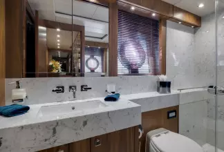 Thumbnail von Sunseeker 86 Yacht Docqua