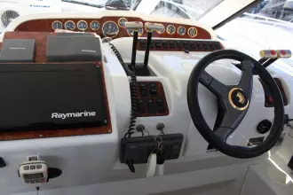 Thumbnail von Carver Trojan 440 Express Blessed