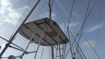 Thumbnail von Luhrs 31 Open