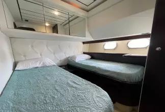 Thumbnail von Ferretti Yachts Unknown