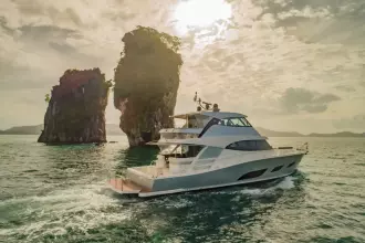 Thumbnail von Riviera 68 Sports Motor Yacht Fat Boy