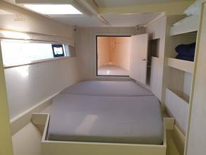 Thumbnail von Robertson & Caine (US) Leopard 48 KAT