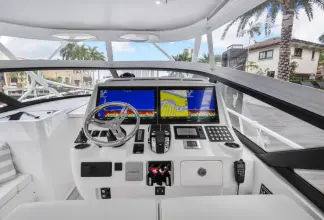 Thumbnail von Intrepid 438 Evolution Salty Dog