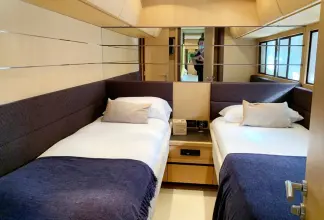 Thumbnail von Pershing 90