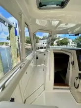 Thumbnail von Boston Whaler 380 Realm Cindy Seas