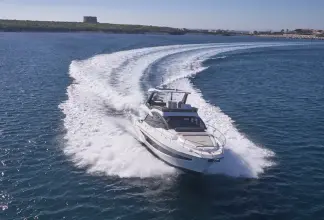 Thumbnail von Astondoa 52 Flybridge
