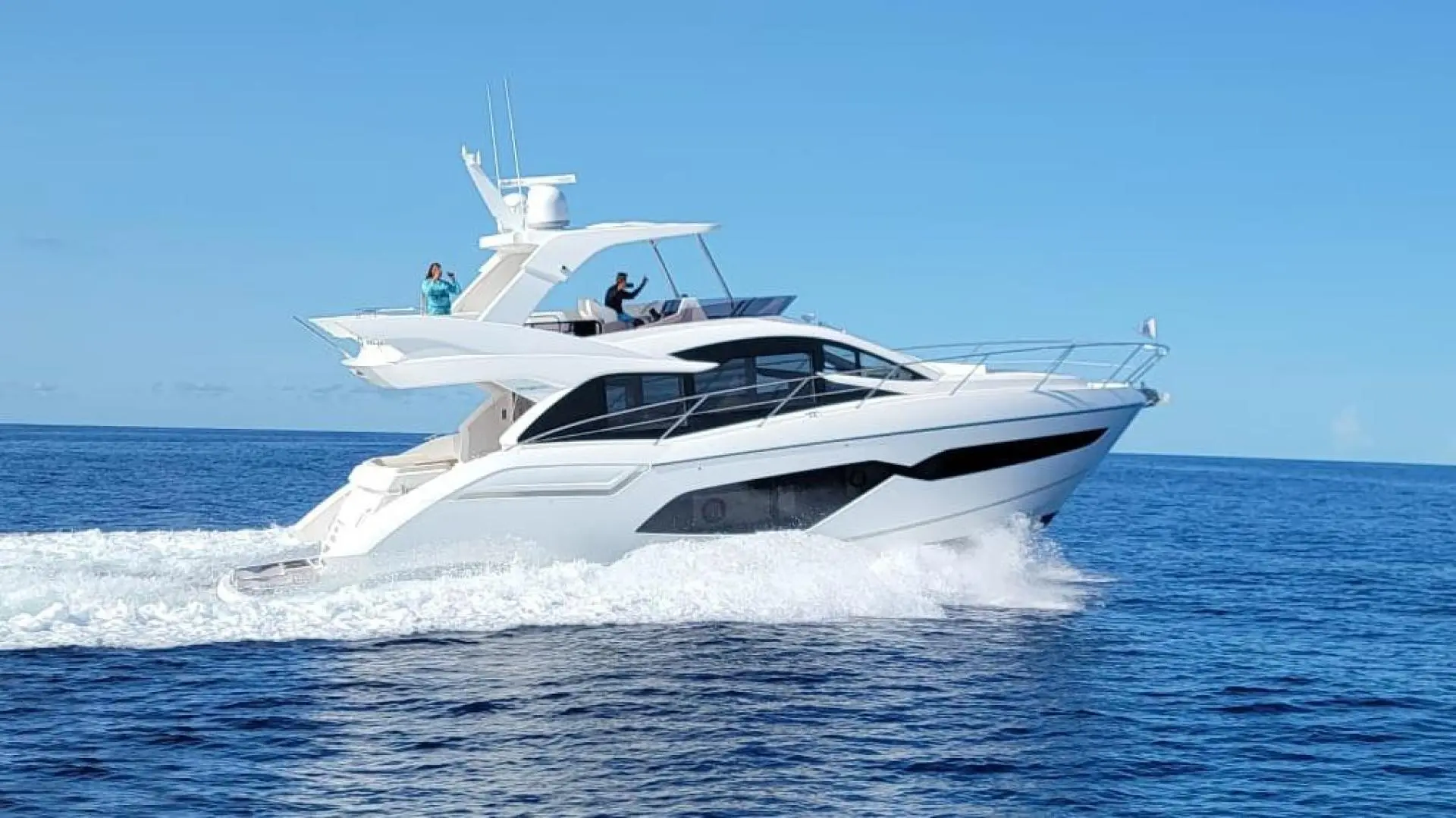 Sunseeker Manhattan 52