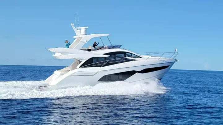 Sunseeker Manhattan 52