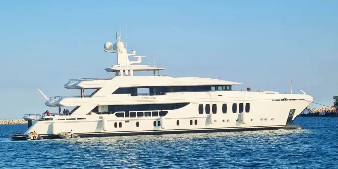 Cmb Yachts 47 M