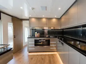 Thumbnail von Cmb Yachts 47 M