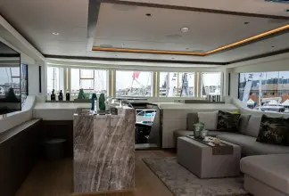 Thumbnail von Majesty 100