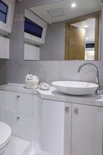 Thumbnail von Greenline 48 FLY Hybrid NEW