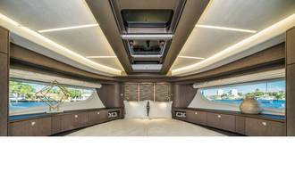 Thumbnail von Galeon 400 Fly